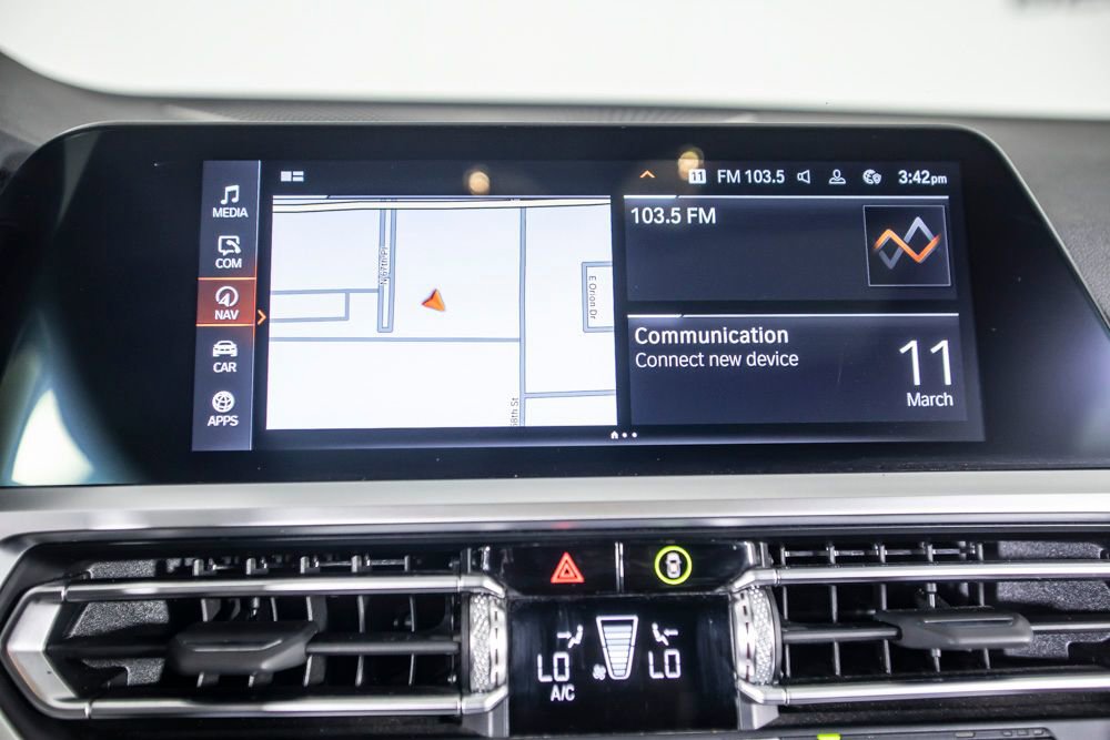 Used 2023 BMW 430i Coupe w/ M Sport Package image 32