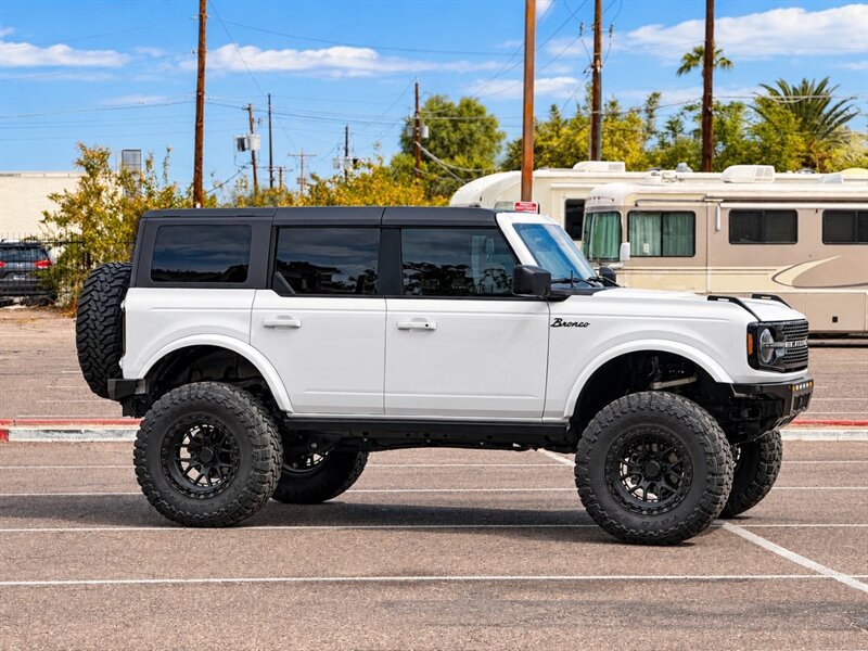 Used 2023 Ford Bronco Black Diamond AWD/4WD image 2