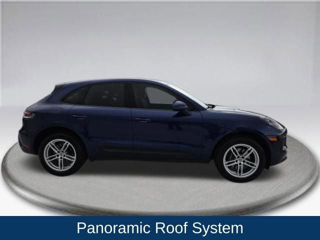 Used 2024 Porsche Macan image 11