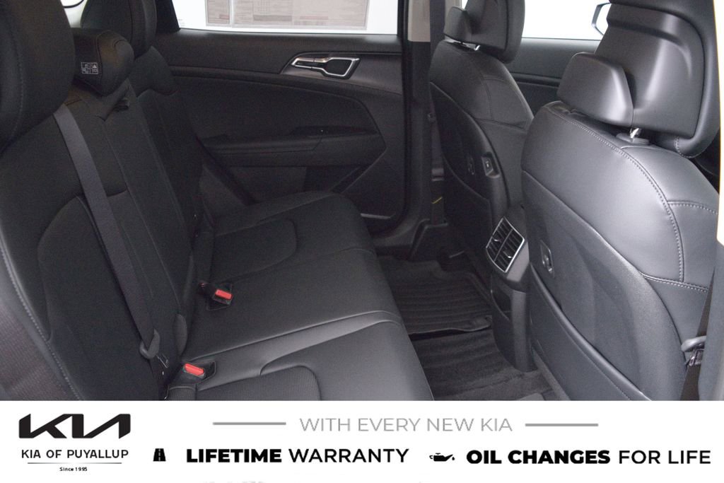 New 2026 Kia Sportage EX image 14