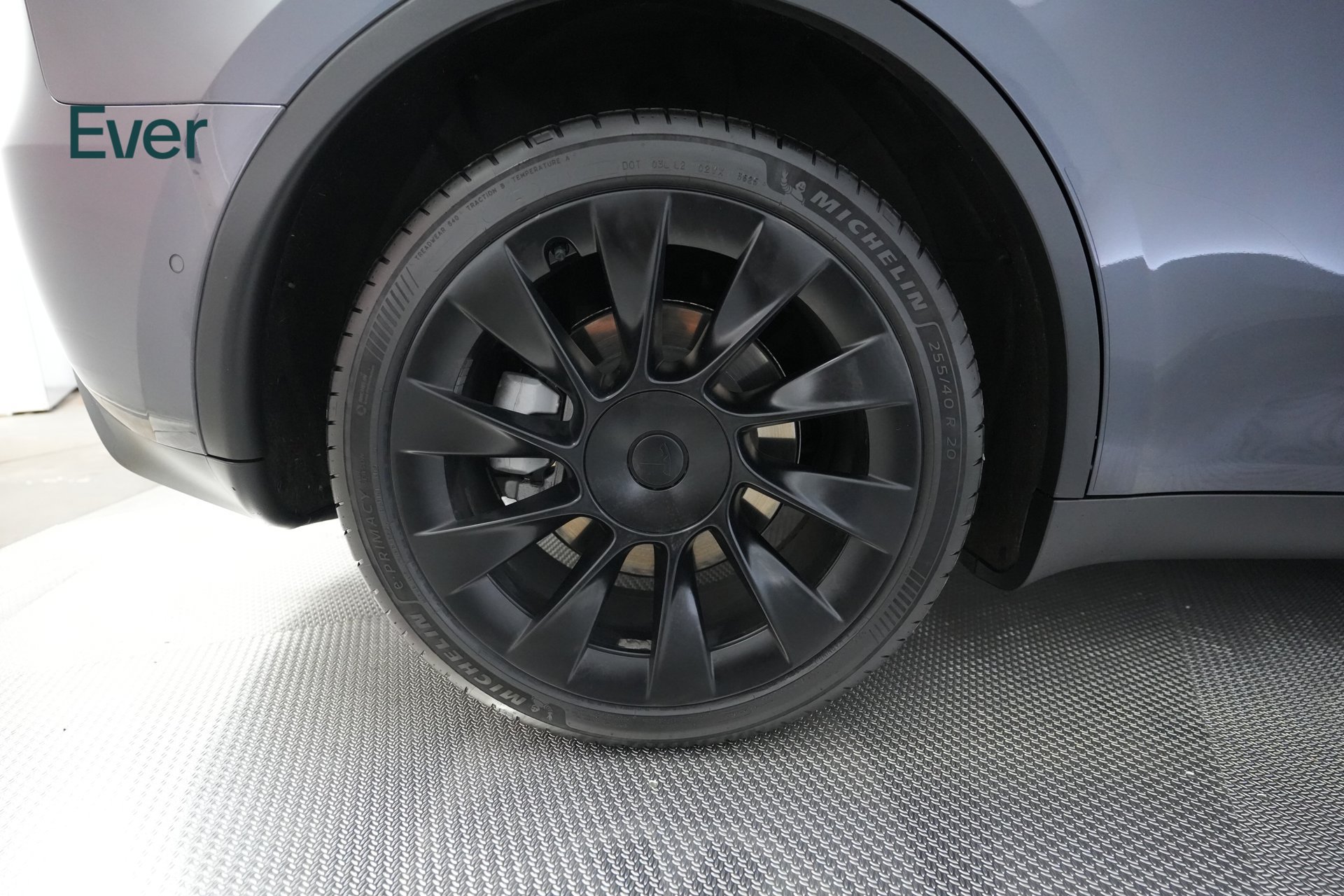 Used 2022 Tesla Model Y Long Range AWD/4WD image 21