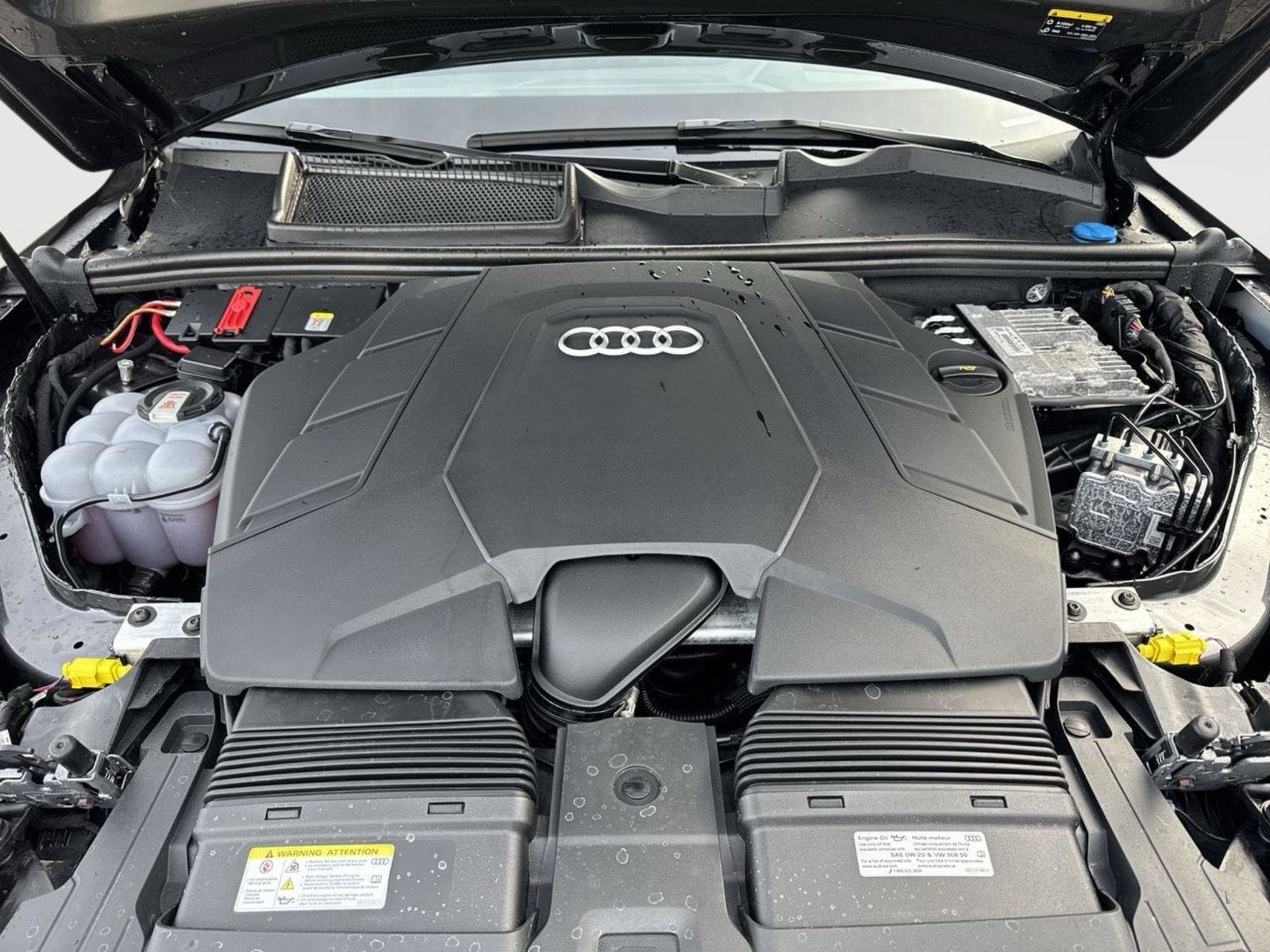 Certified 2025 Audi Q7 3.0T Prestige w/ Prestige Package AWD/4WD image 26