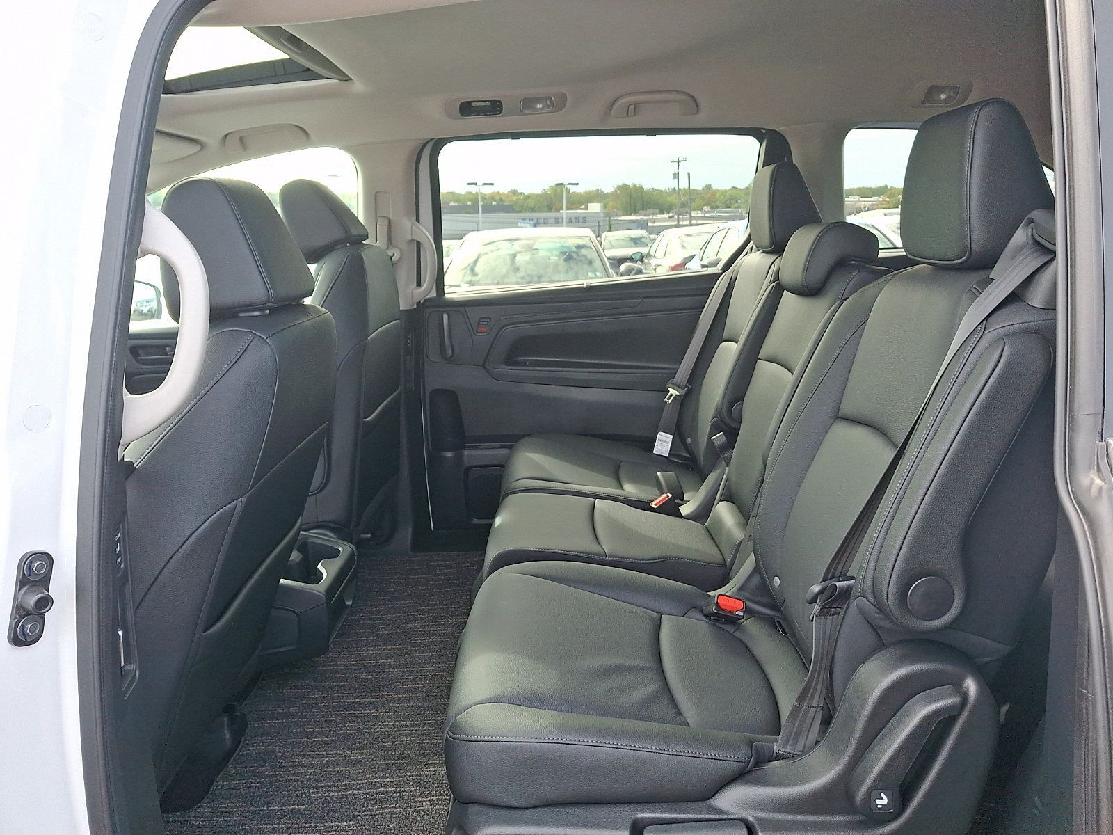 New 2026 Honda Odyssey EX-L image 5