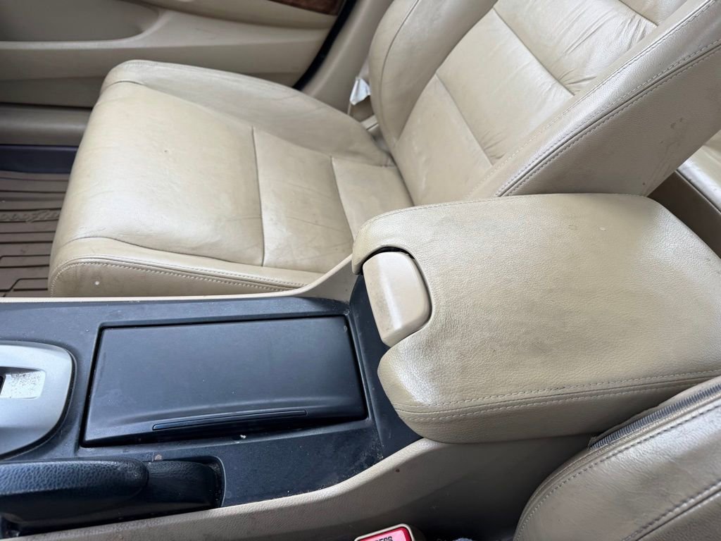 Used 2010 Honda Accord EX-L image 16