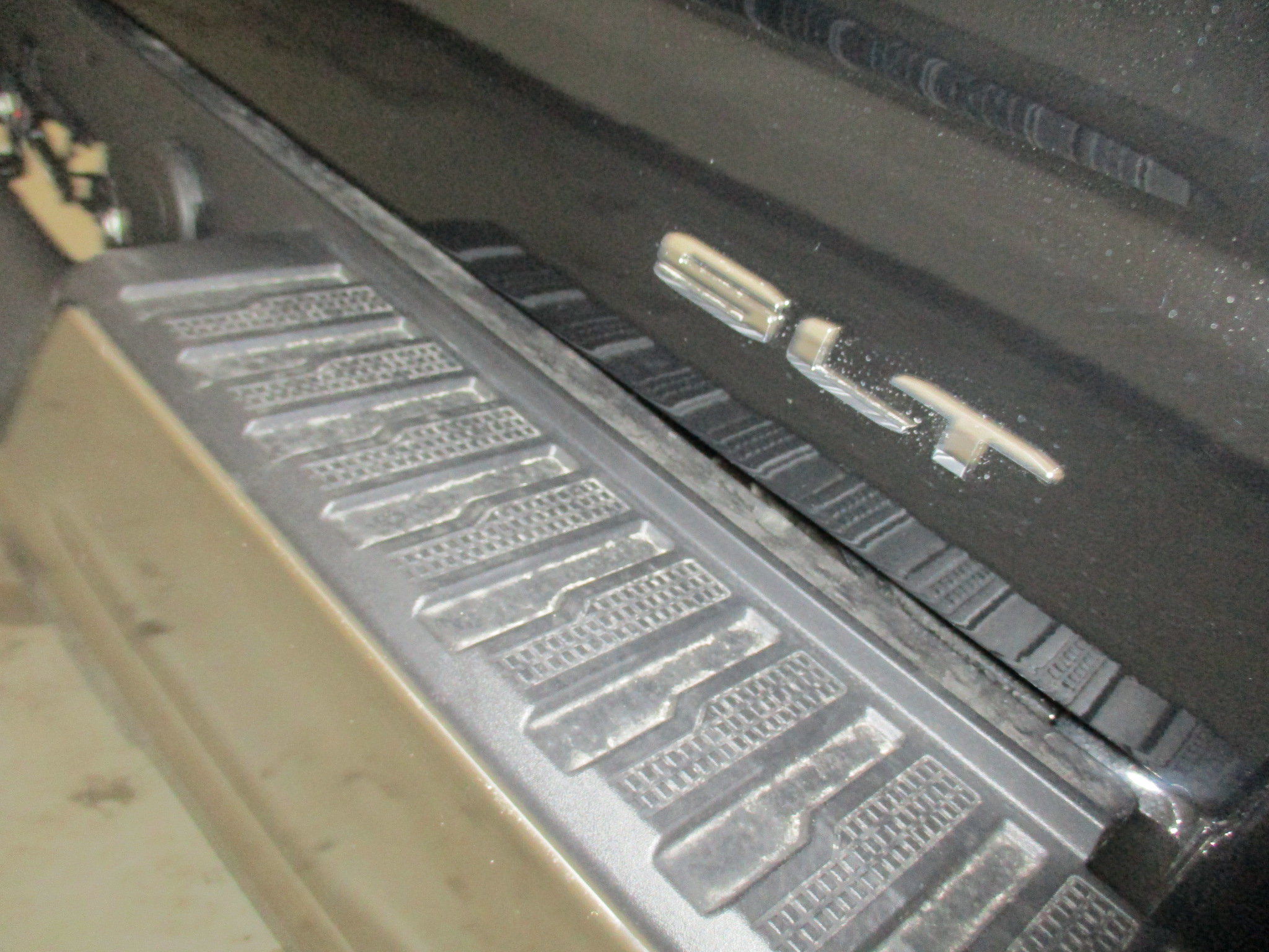 New 2026 GMC Sierra 1500 SLT w/ SLT Premium Package image 13