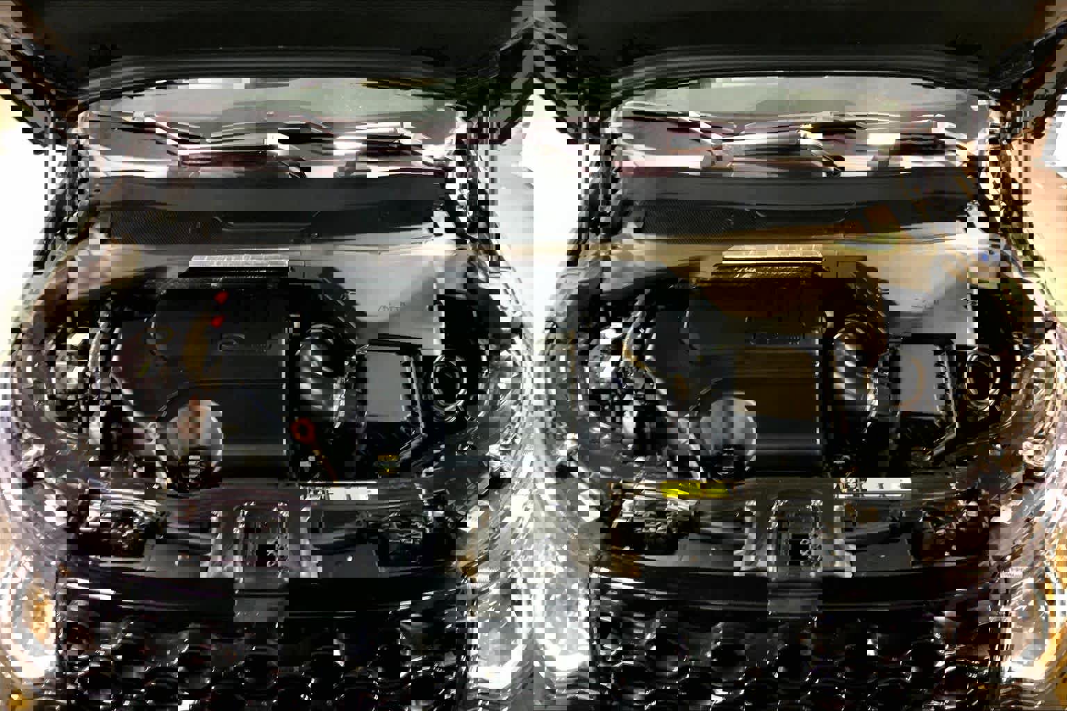 Used 2024 Land Rover Discovery Sport Dynamic SE image 32