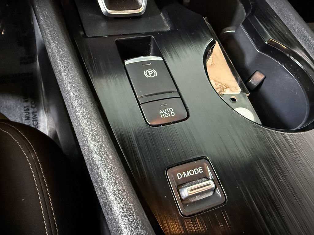 Certified 2023 Nissan Rogue SV FWD image 31