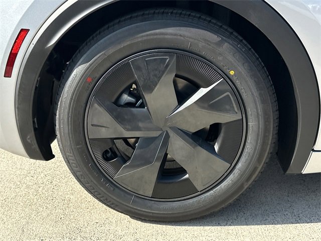 New 2026 Toyota Prius Plug-In Hybrid image 7