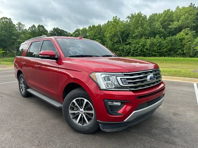 Used 2020 Ford Expedition XLT w/ Equipment Group 201A RWD image 2