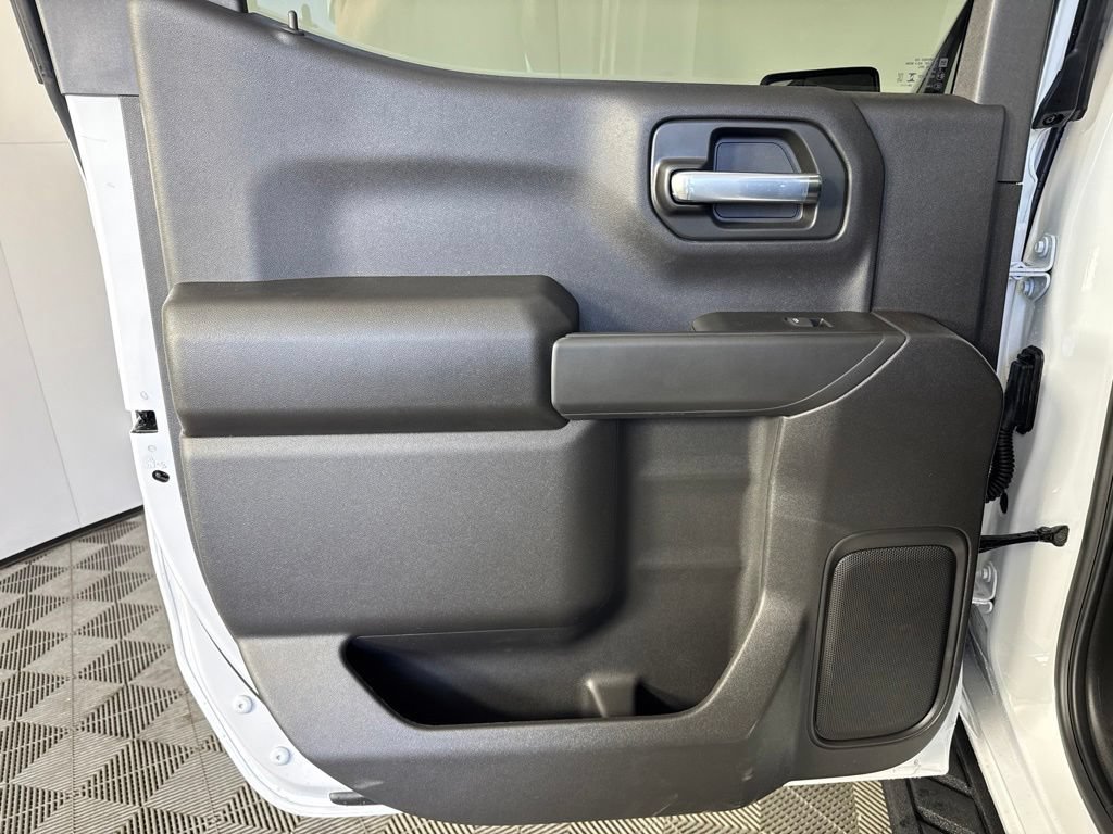 New 2026 Chevrolet Silverado 1500 Custom Trail Boss AWD/4WD image 30