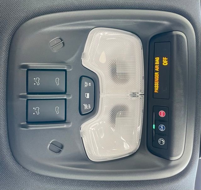 Used 2024 Chevrolet Colorado ZR2 w/ ZR2 Convenience Package III image 24