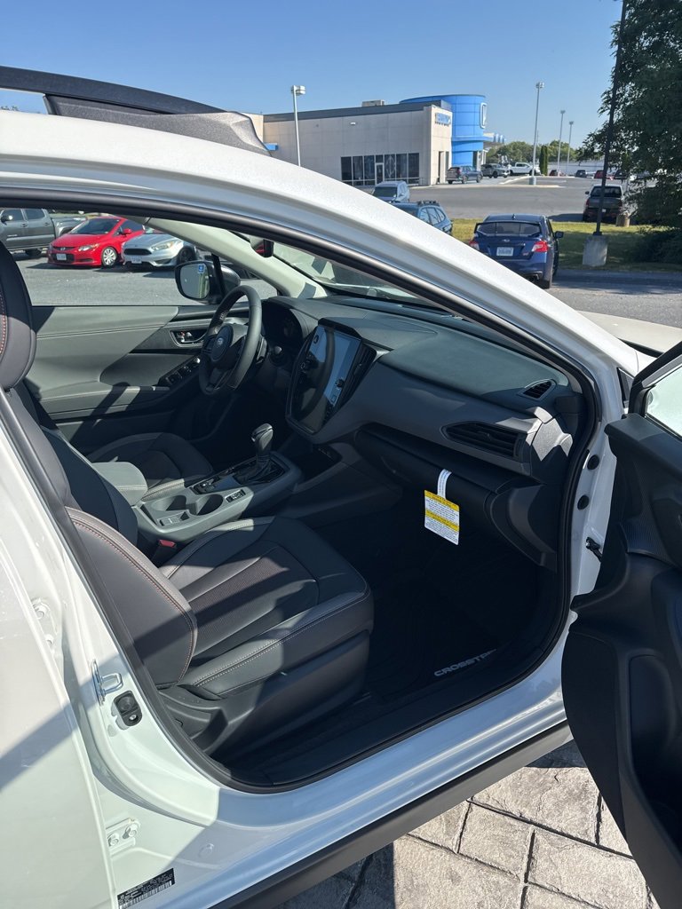 New 2025 Subaru Crosstrek 2.5i Limited w/ Crosstrek Mirror Package image 11