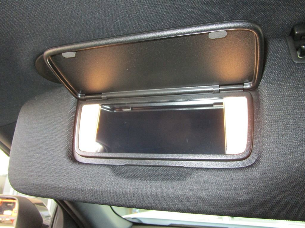 New 2026 GMC Terrain AT4 w/ Technology Package II image 39