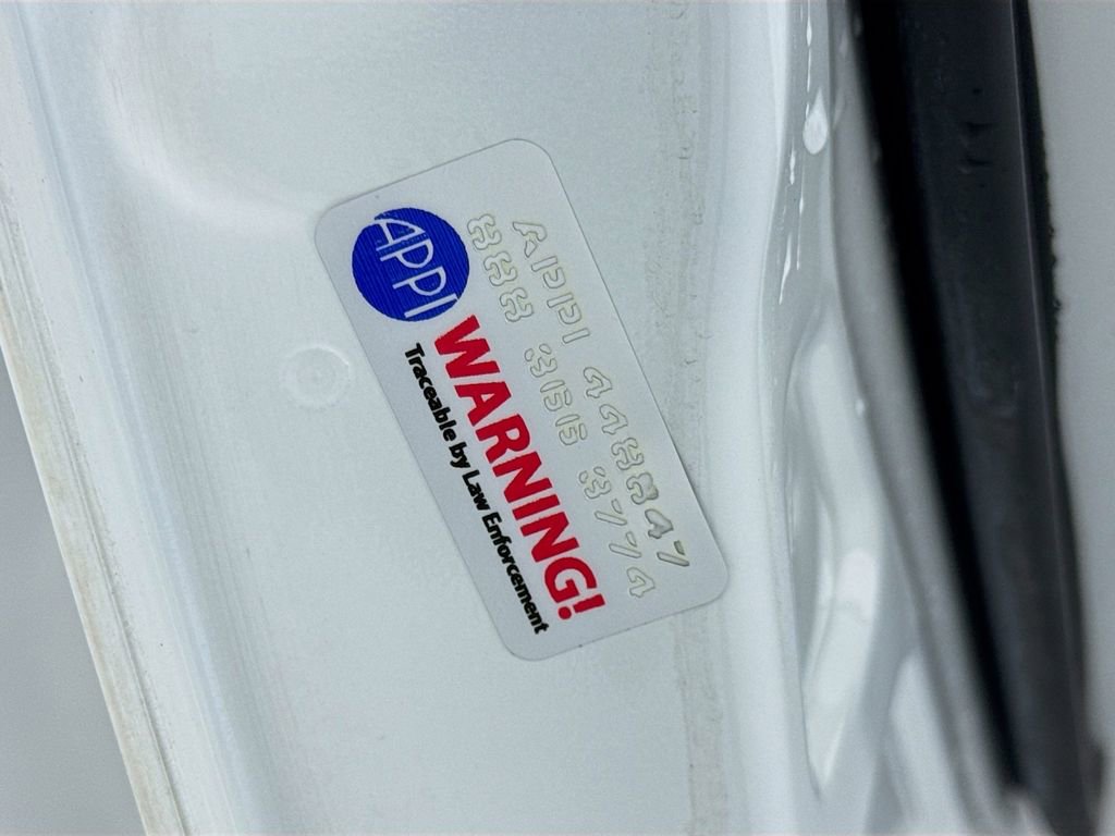 Used 2020 Toyota Corolla LE image 32