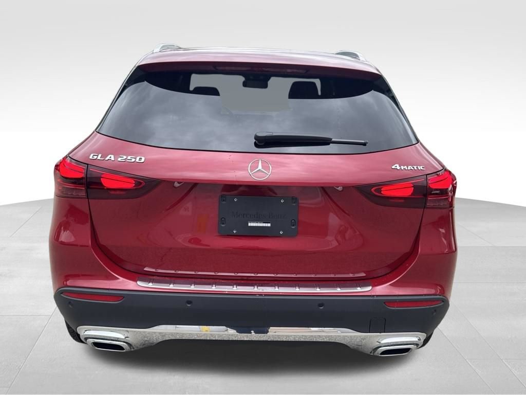 New 2026 Mercedes-Benz GLA 250 4MATIC image 4