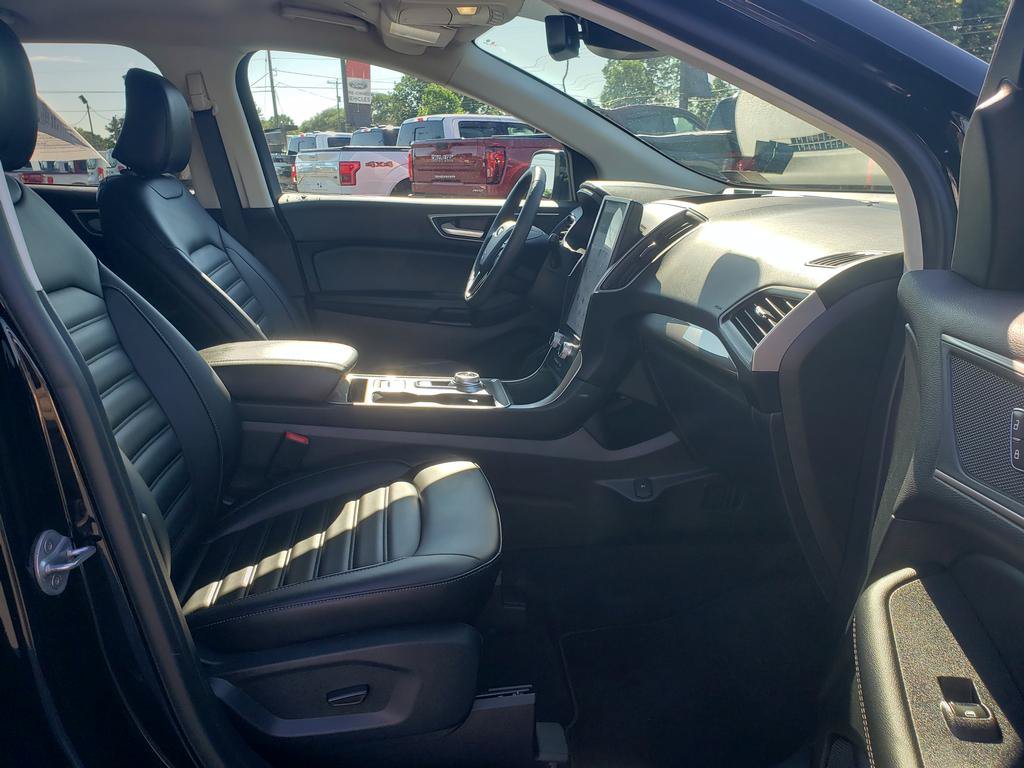 Used 2024 Ford Edge SEL w/ Convenience Package AWD/4WD image 17