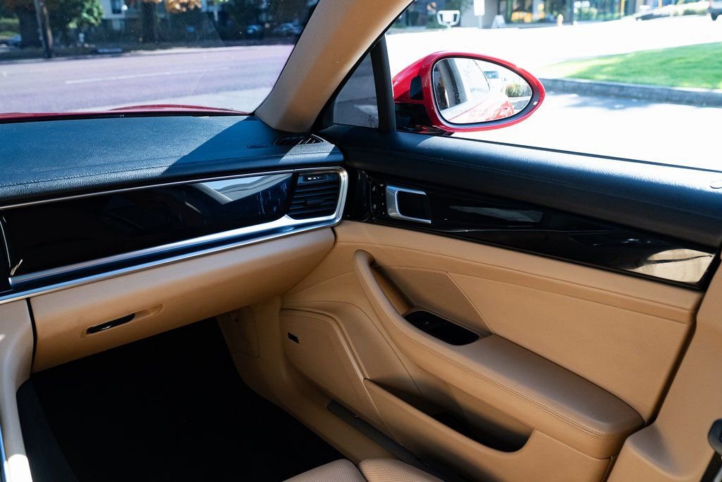 Used 2020 Porsche Panamera 4 w/ Premium Package Plus image 10