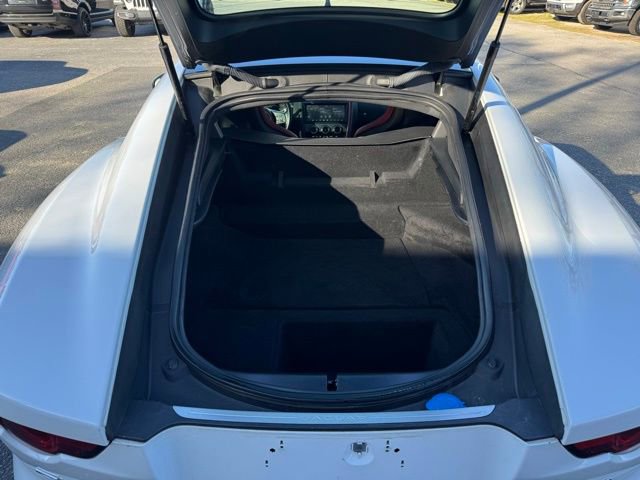 Used 2019 Jaguar F-TYPE Coupe image 11