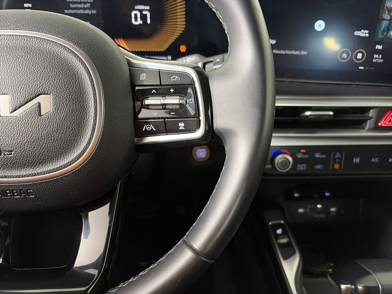 Certified 2024 Kia Sorento S image 17