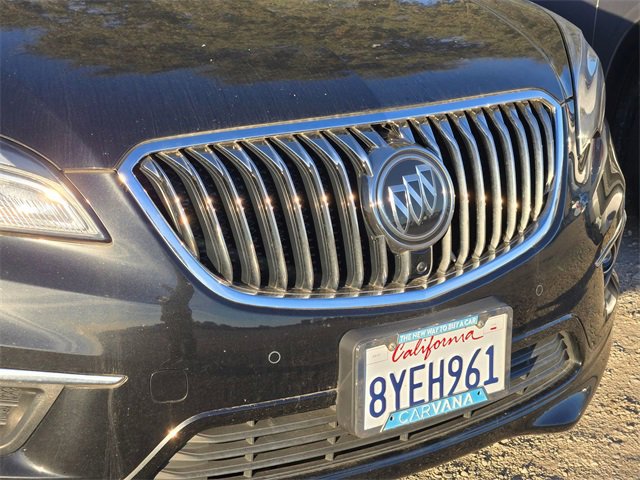 Used 2018 Buick Envision Premium w/ Driver Confidence Package image 5