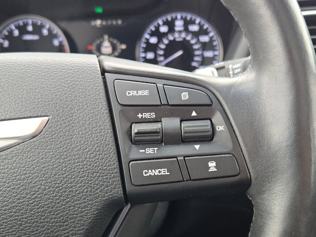 Used 2015 Hyundai Genesis 3.8 w/ Option Group 04 image 28