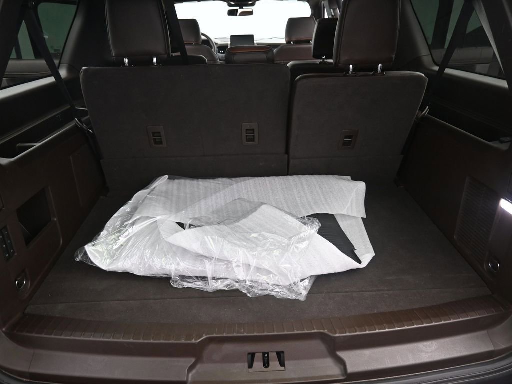 Used 2024 Ford Expedition Max King Ranch AWD/4WD image 36