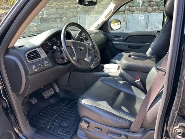 Used 2012 Chevrolet Avalanche LT w/ Suspension Package, Off-Road AWD/4WD image 12