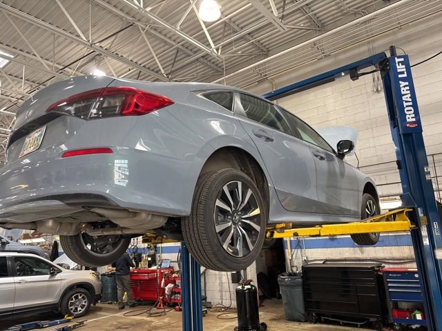 Used 2024 Honda Civic EX image 3