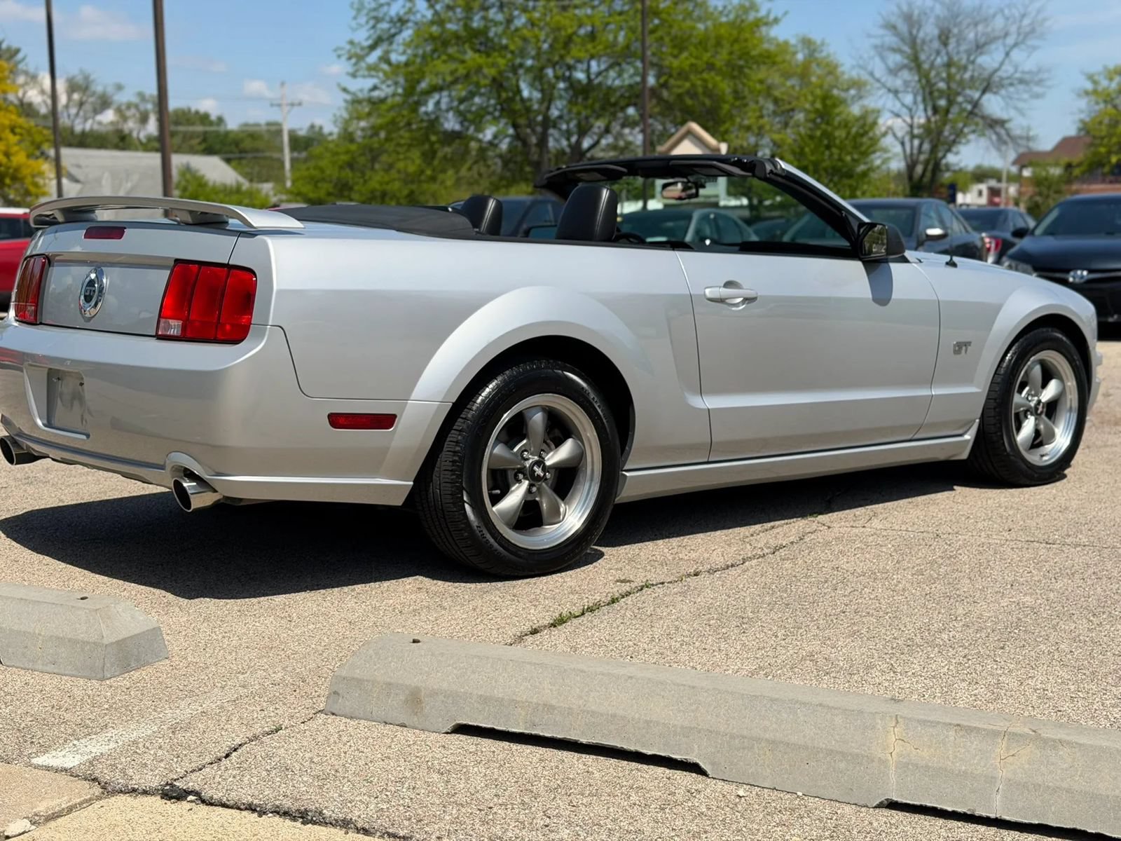 Used 2007 Ford Mustang GT RWD image 8