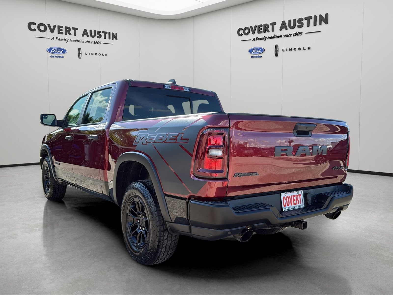 Used 2025 RAM 1500 Rebel w/ Rebel Level 1 Equipment Group AWD/4WD image 3