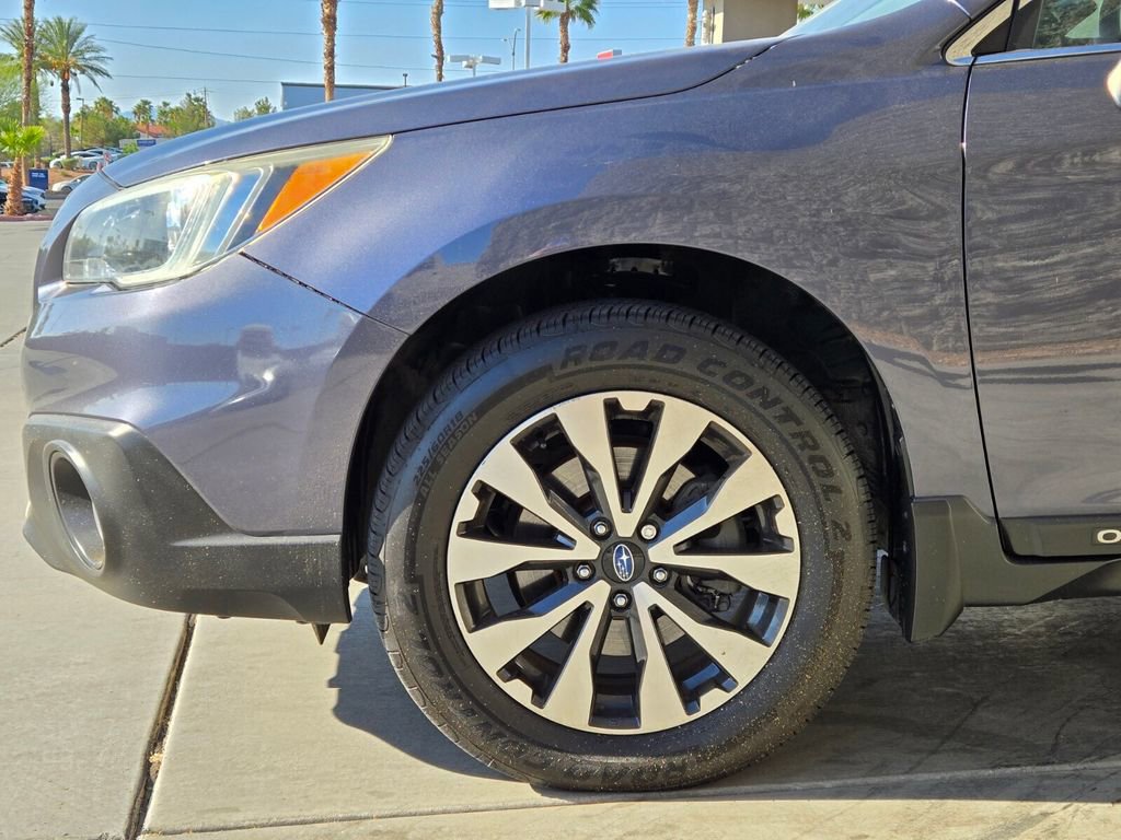 Used 2017 Subaru Outback 3.6R Limited AWD/4WD image 11
