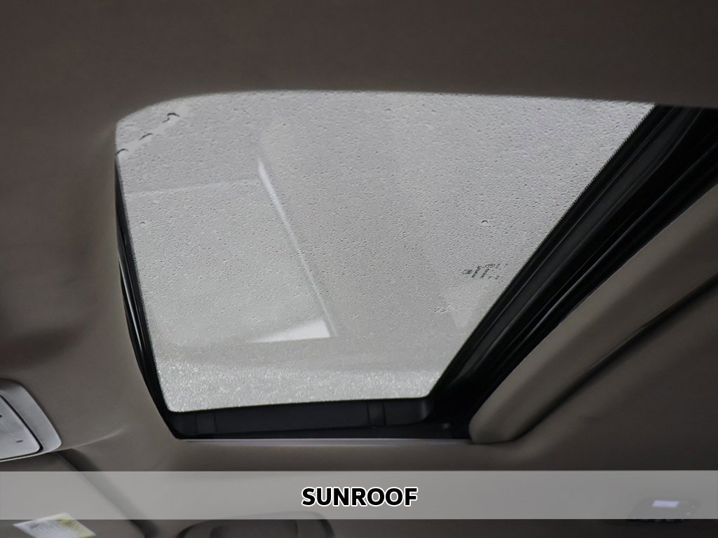 Used 2018 Honda Odyssey EX-L image 3