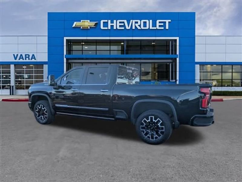 Certified 2024 Chevrolet Silverado 2500 High Country w/ Z71 Off-Road Package image 2