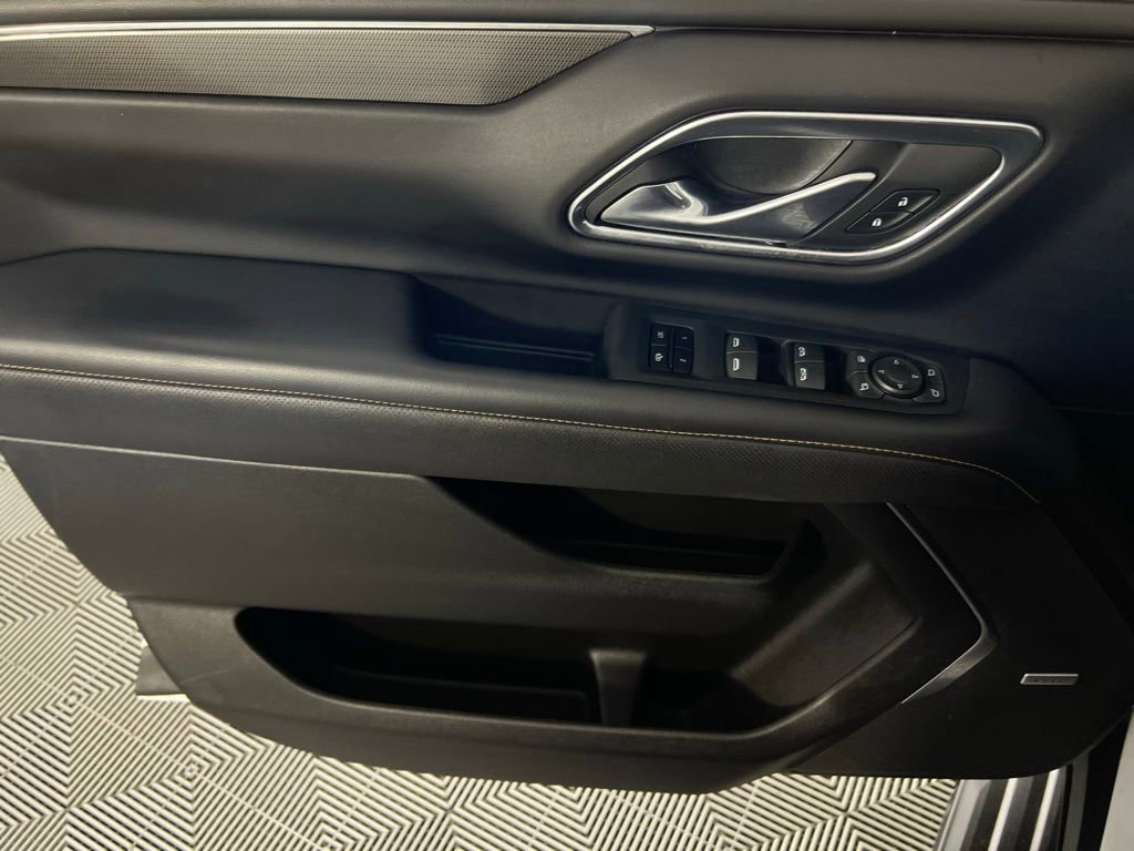 Used 2023 GMC Yukon AT4 image 23