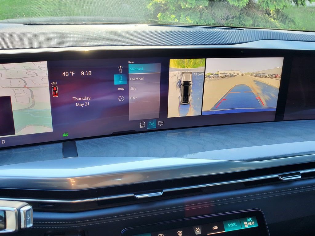 Certified 2025 Cadillac Escalade IQ Sport 2 AWD/4WD image 22