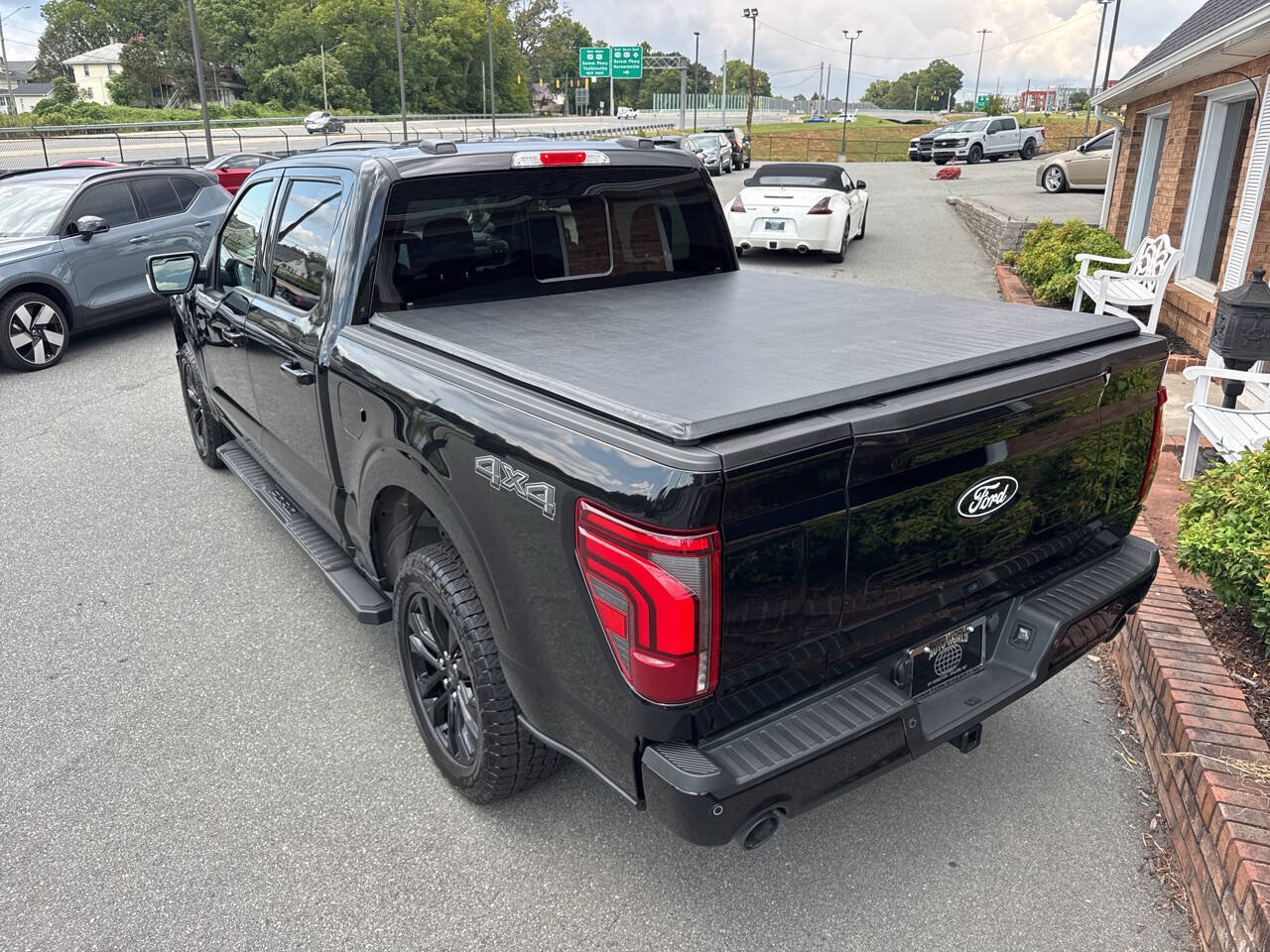 Used 2024 Ford F150 Lariat w/ Equipment Group 502A High AWD/4WD image 16