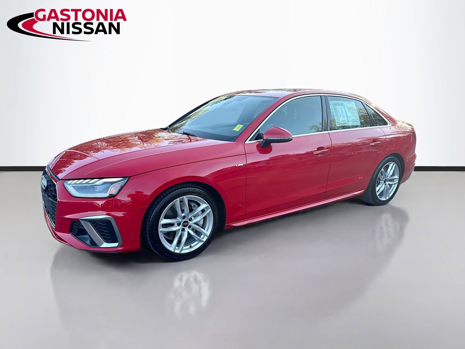 Used 2024 Audi A4 2.0T Premium Plus image 3