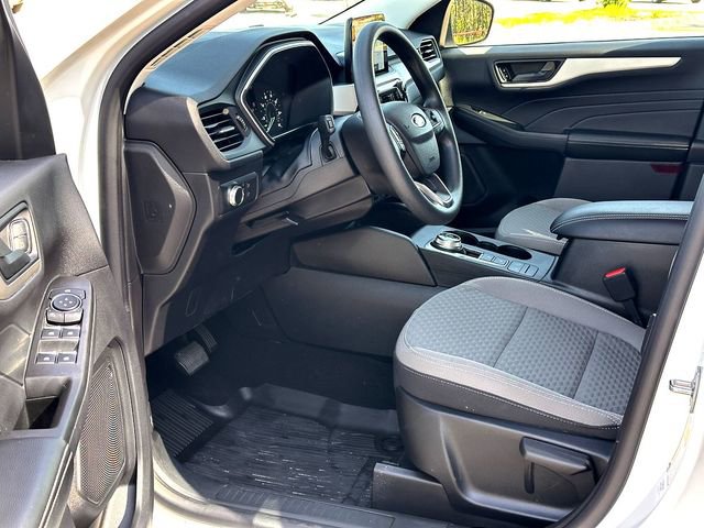 Used 2022 Ford Escape SE image 10