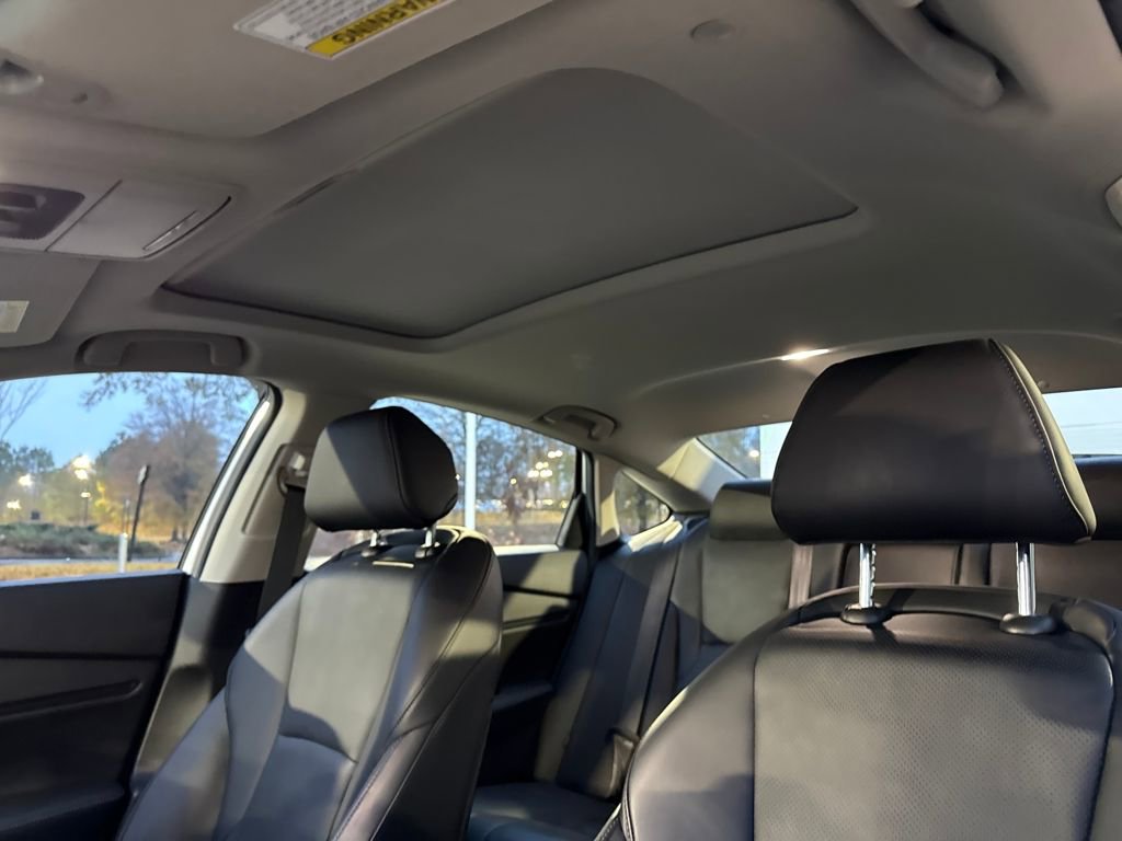 Certified 2025 Honda Accord Touring image 24