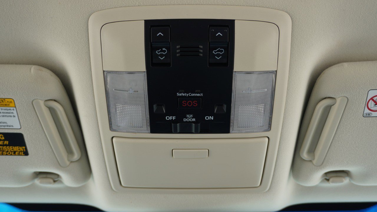 Used 2020 Lexus GX 460 Premium w/ Premium Package image 27