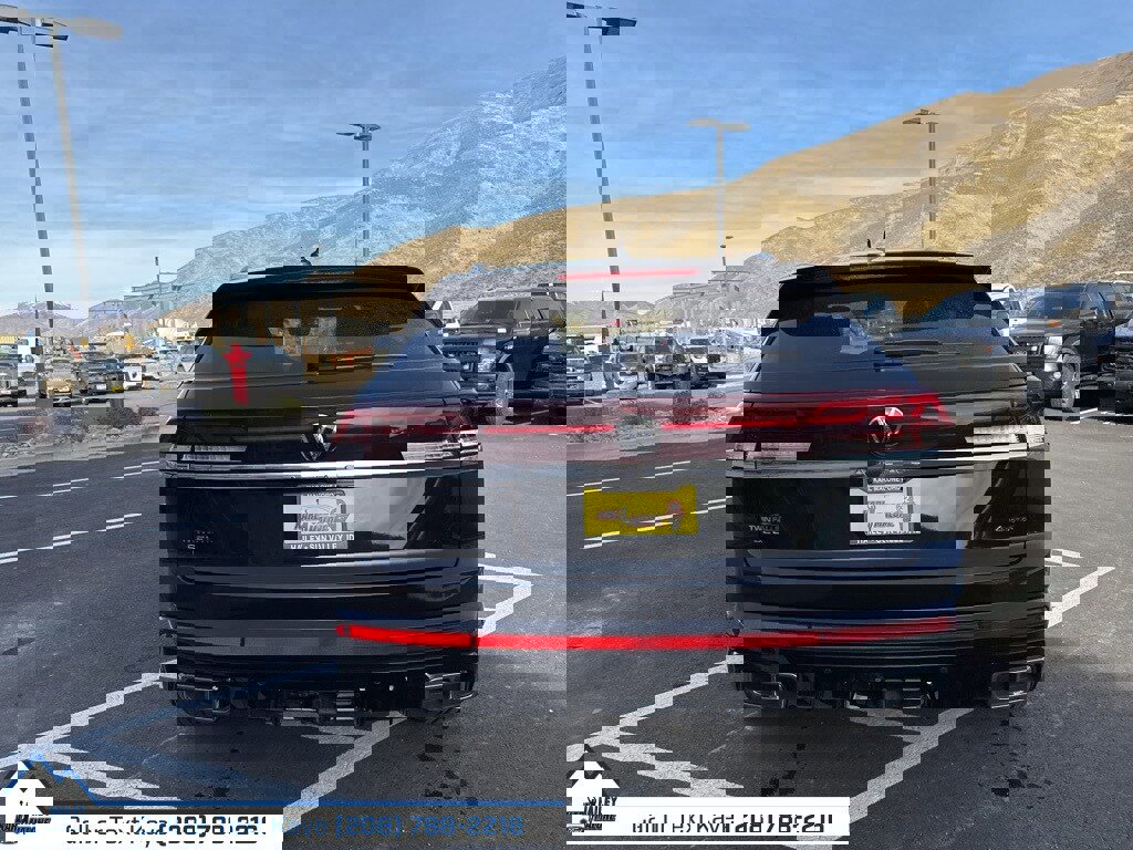 Used 2024 Volkswagen Atlas Cross Sport SEL Premium R-Line image 10