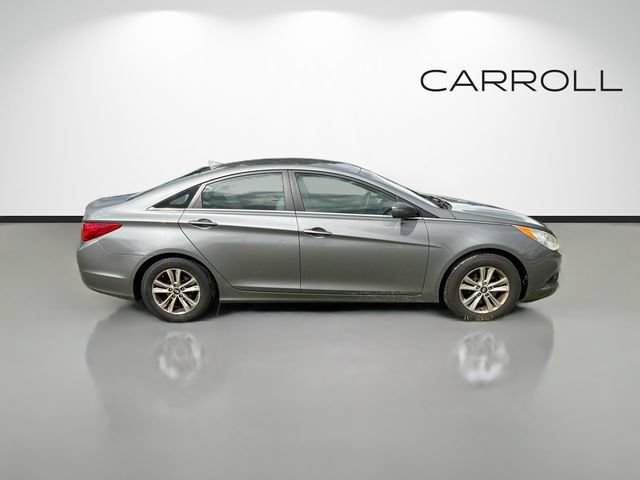 Used 2013 Hyundai Sonata GLS FWD image 2