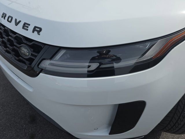 Used 2020 Land Rover Range Rover Evoque SE image 27