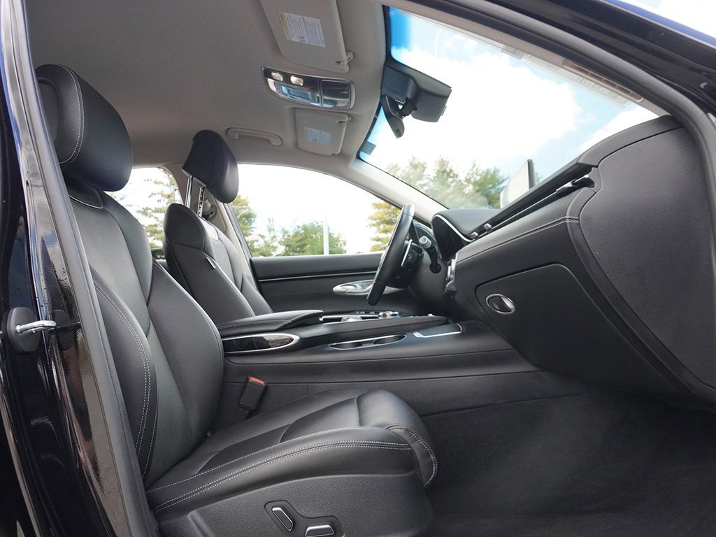 Used 2024 Genesis GV70 2.5T image 31