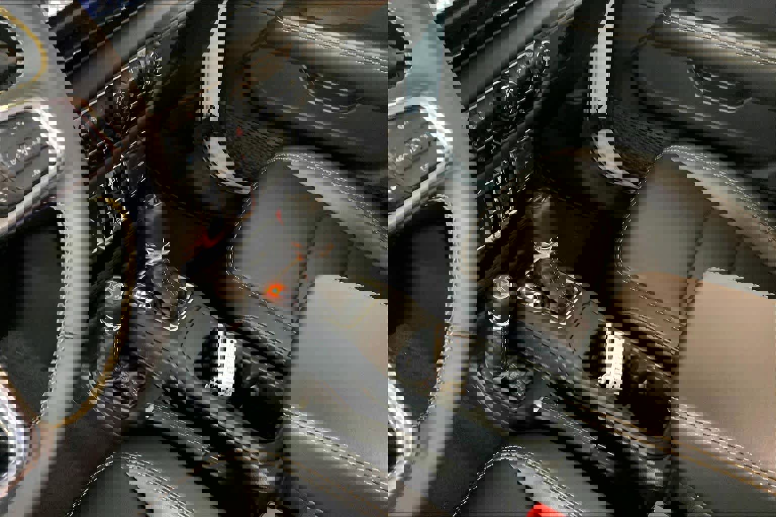 Used 2024 Jeep Wrangler Sahara w/ Technology Group image 16