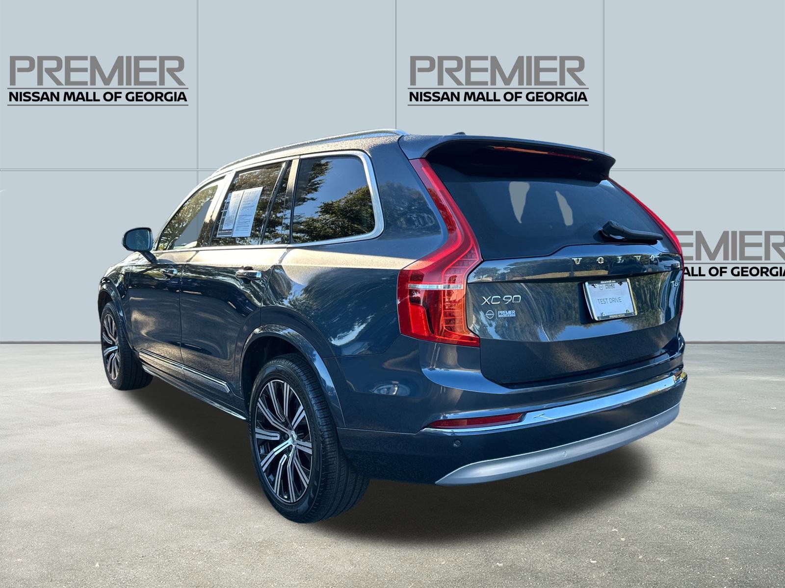 Used 2022 Volvo XC90 T6 Inscription image 7