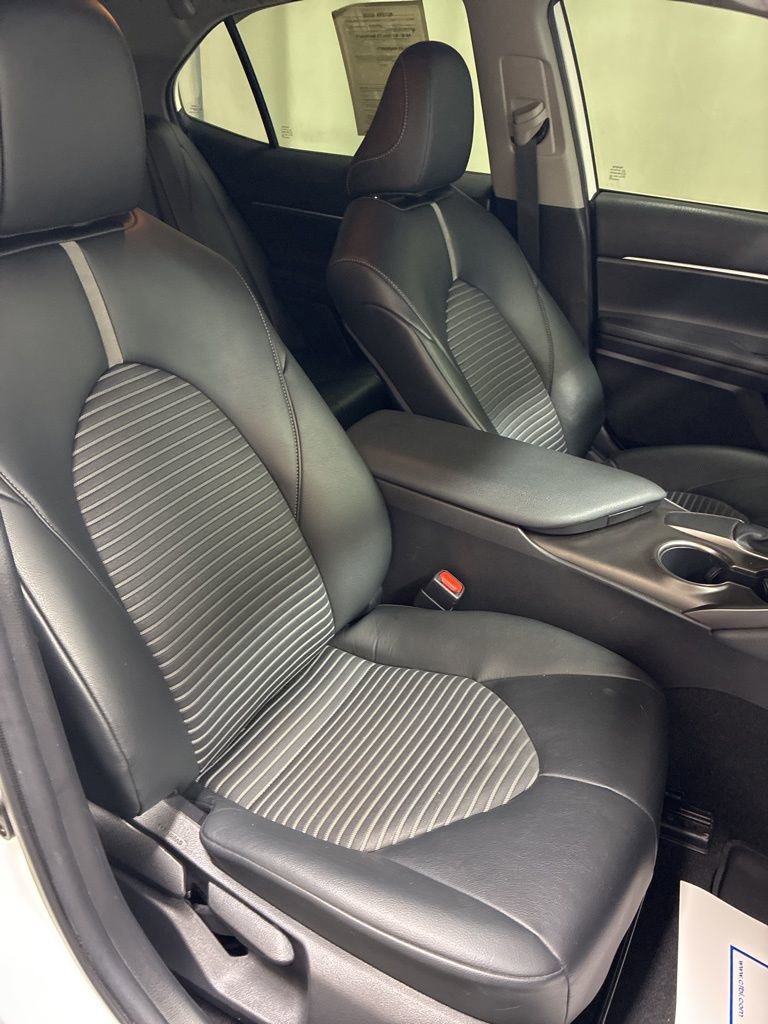Used 2021 Toyota Camry SE image 27