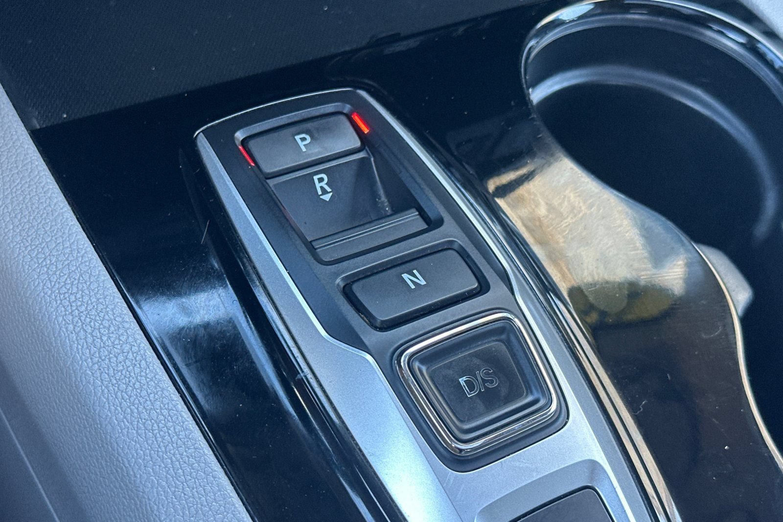 Used 2016 Honda Pilot Touring image 22