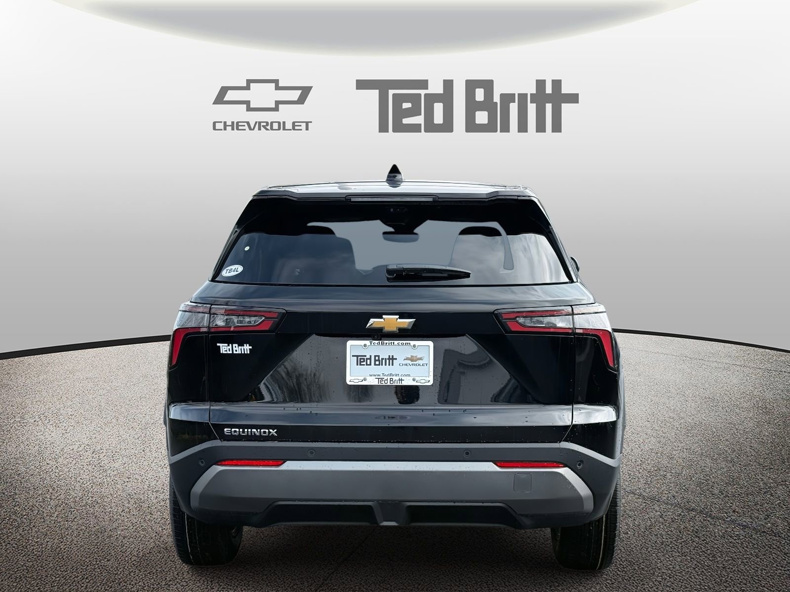 New 2026 Chevrolet Equinox LT w/ Convenience Package II FWD image 5