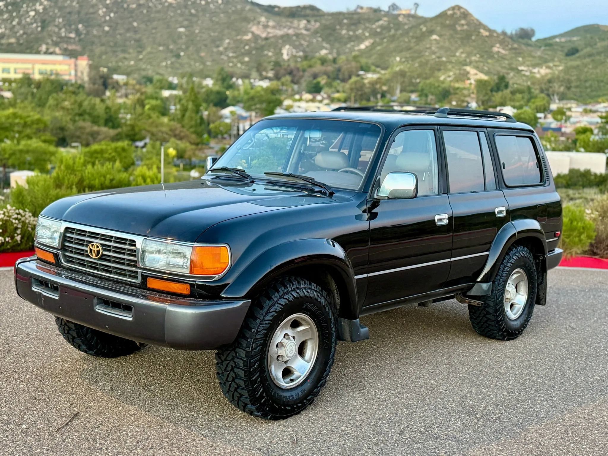 Used 1996 Toyota Land Cruiser AWD/4WD image 2